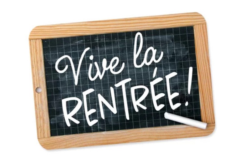 offre spéciale rentrée, composé d’un soin visage, d’une beauté des mains ou des pieds avec vernis permanent, cours de maquillage et maquillage, à Morhange en Moselle proche de Dieuze et Faulquemont .